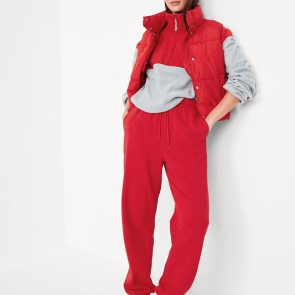 Old Navy Red Quilted Puffer Vest - Picture 3 of 13